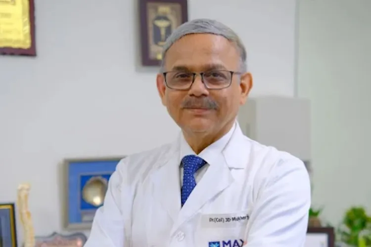 Dr JD Mukherjee, Neurologist