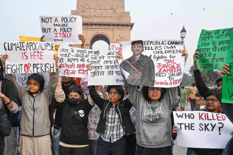 Protest against pollution in New Delhi