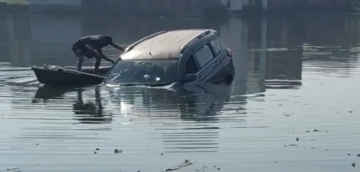 Video grab of Faisal saving Sumbham's life