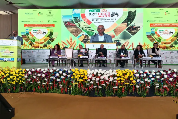 Agriculture Ministry urges farm machinery sector to adopt green-fuel tech