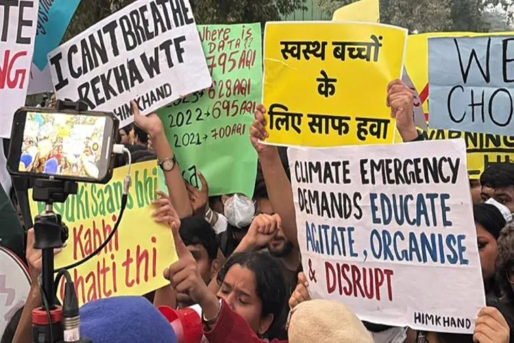 Delhi pollution: Students and citizens rally at Jantar Mantar to seek urgent action