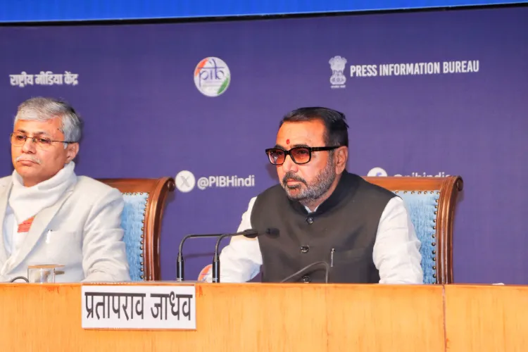 Union Minister of State for Ayush, Prataprao Jadhav making the announcement