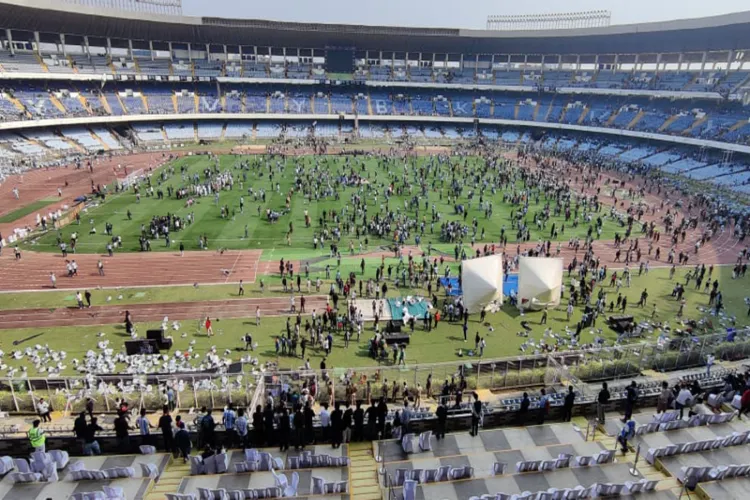 Chaos erupted during football icon Lionel Messi's appearance at the Vivekananda Yuba Bharati Krirangan (Salt Lake Stadium) in Kolkata