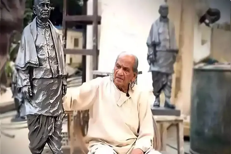 Late  sculptor Ram Sutar