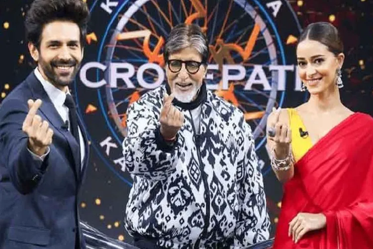 Actors Amitabh Bachchan, Kartik Aryan and Ananya Pandey