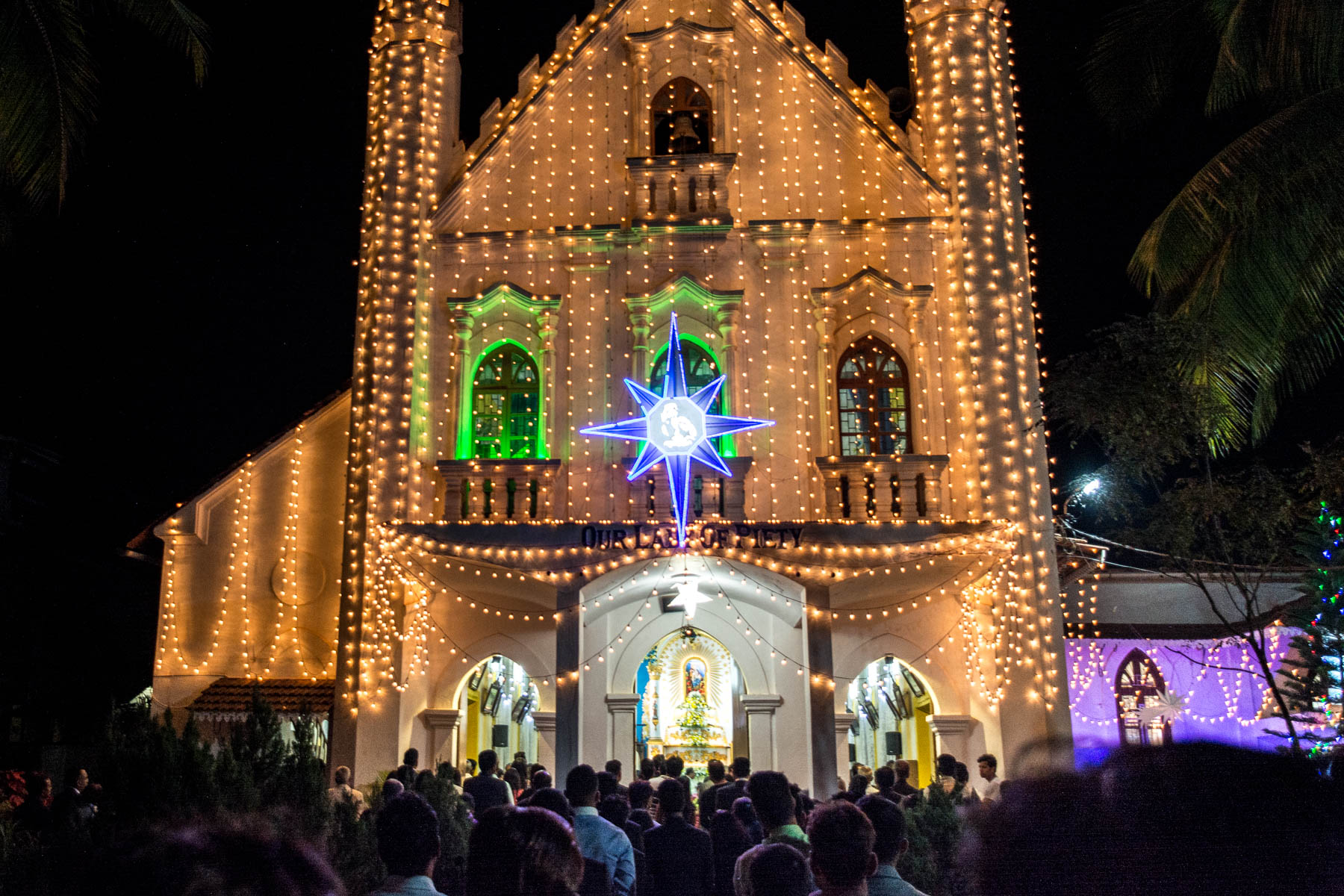 https://www.awazthevoice.in/upload/news/1766561631Goa_Christmas.jpg