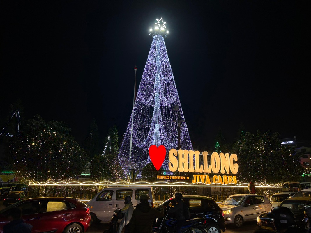 https://www.awazthevoice.in/upload/news/1766561910Shillong_Christmas.jpeg
