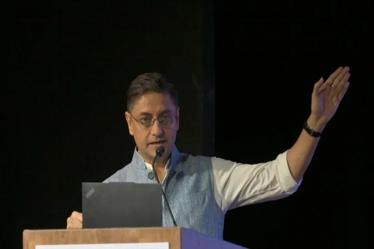 Economist and Historian Sanjeev Sanyal 