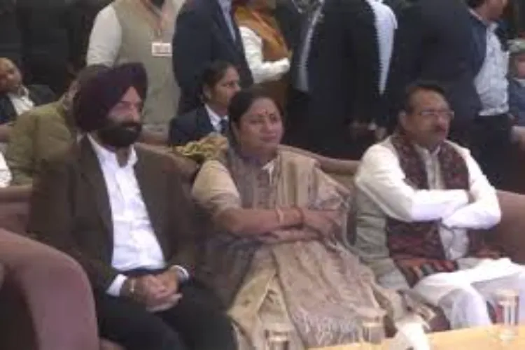 Delhi, Chief Minister Rekha Gupta and other leaders listen to 'Man ki Baat'