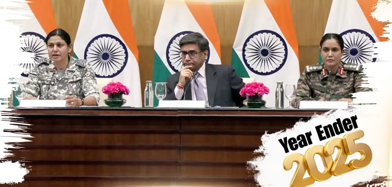 Col Sofiya Qureshi, Foreign Secretary Vikram Misri and Wg Cdr Vyokima Singh, beiefing the media