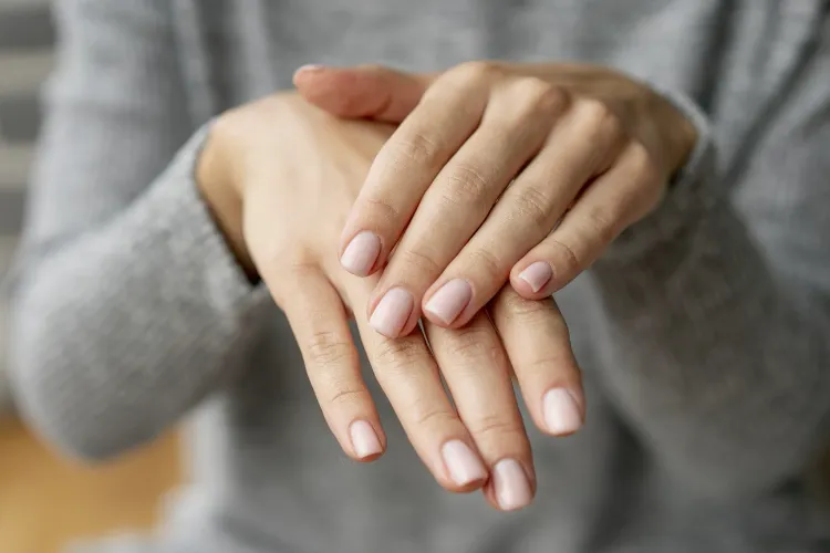 Here are five distinct changes in your nails worth paying attention to 