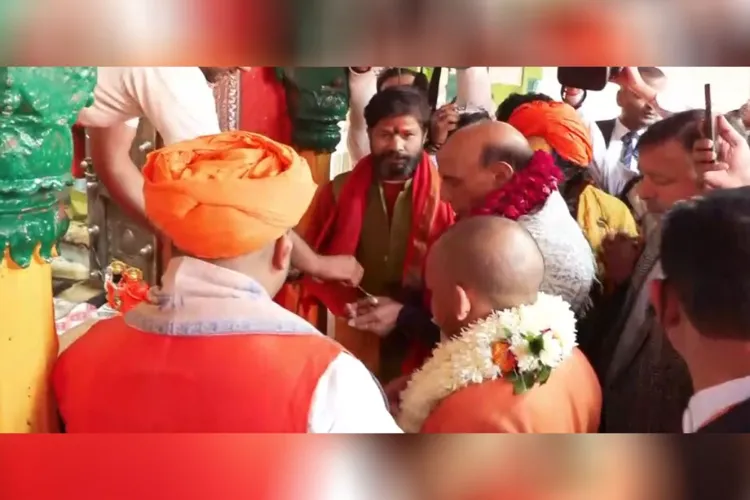 Defence Minister Rajnath Singh offered prayers at Hanumangarhi Temple in Ayodhya