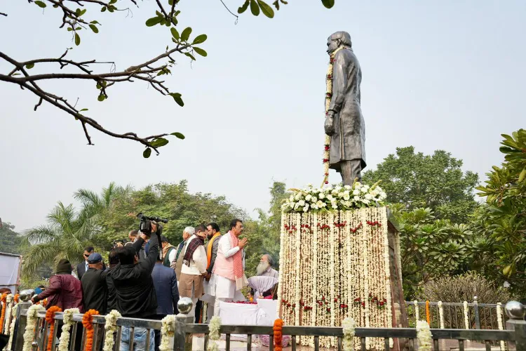 haratiya Janata Party (BJP) state president Sanjay Saragoi paid tributes to former party leader Naveen Kishore Prasad Sinha on his death anniversary
