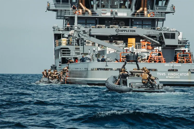 Tanker hanker: Russia sends submarine to escort tanker being pursued by US