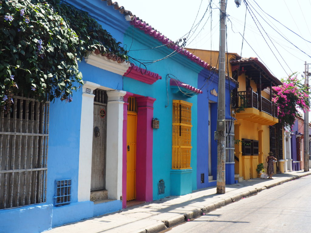 https://www.awazthevoice.in/upload/news/1767859589Colourful_Colonial_Towns.jpg