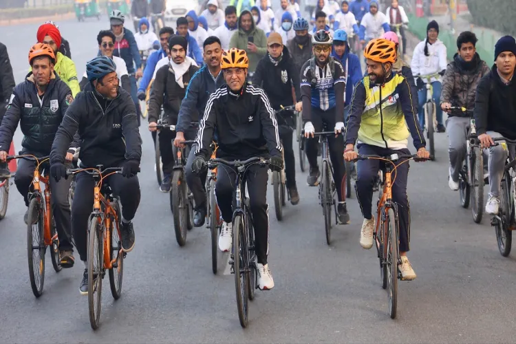 Minister of Youth Affairs and Sports Mansukh Mandaviya, Madhya Pradesh Sports and Youth Welfare Minister, Vishwas Kailash Sarang, actress Payal Rohatgi, the former Badminton player Pullela Gopichand and former Tennis player Leander Paes