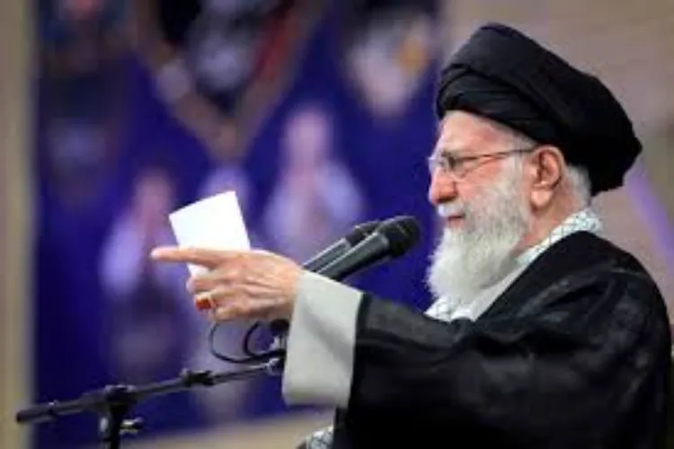 Iran supreme leader Ayatullah Al Khomeini