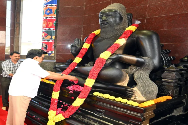 amil Nadu Chief Minister and DMK chief MK Stalin offered floral tributes to the Tamil poet and philosopher Thiruvalluvar 