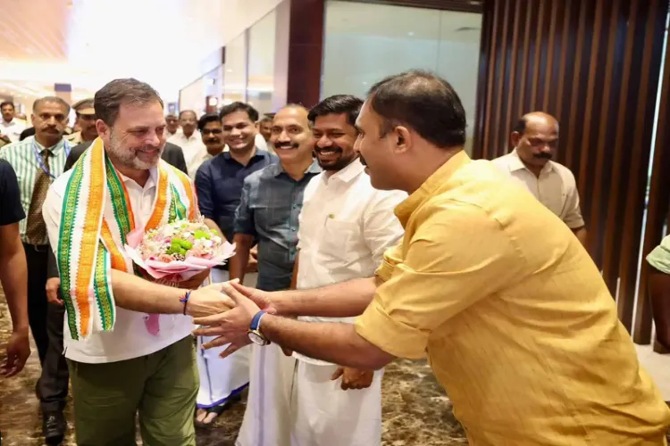 Congress leader Rahul Gandhi arrived in Kochi to confer the Priyadarshini Literary Award by Kerala Pradesh Congress Committee