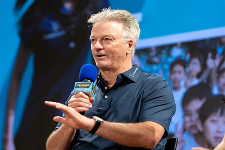 Former Australia captain Steve Waugh