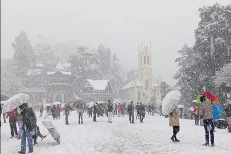 Tourists flock Shimla after first heavy snowfall