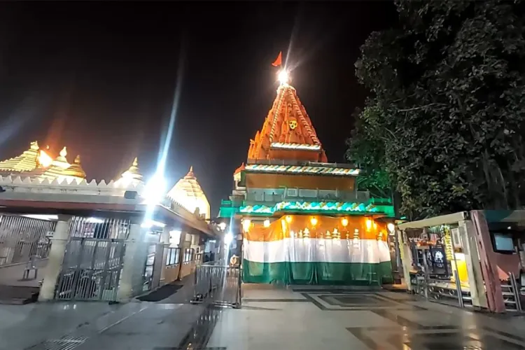 Mahakal temple decorated with Tricolour
