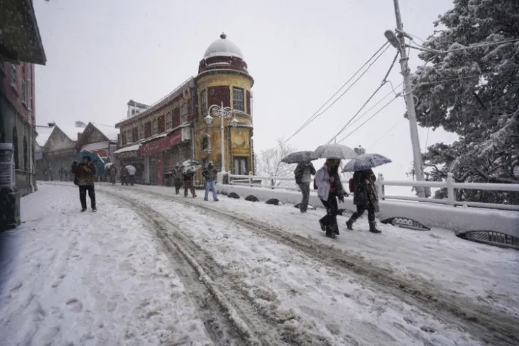 Fresh snowfall in Shimla