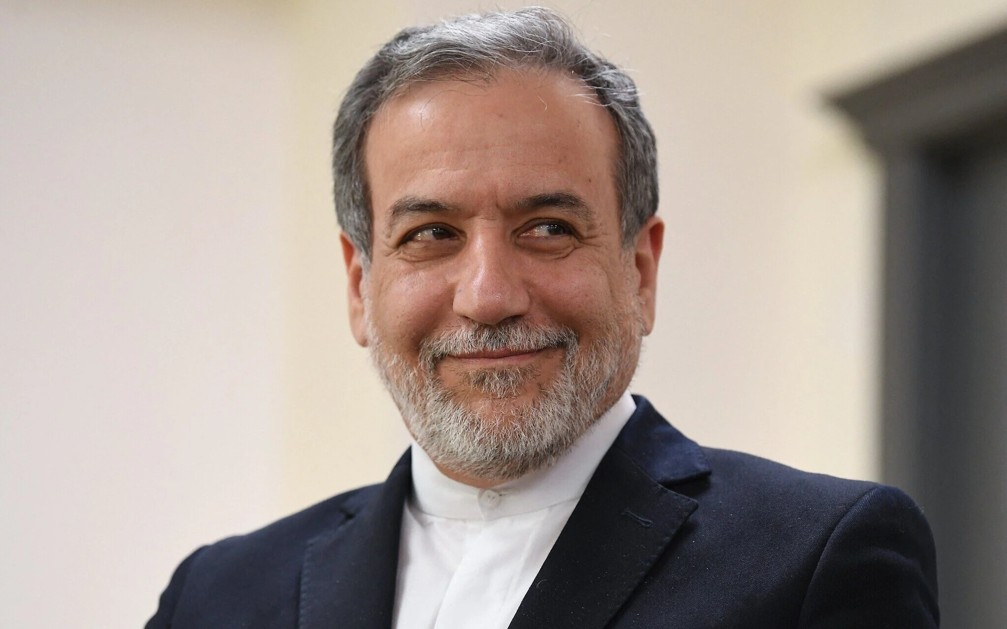 https://www.awazthevoice.in/upload/news/1769661511Foreign_Minister_Seyed_Abbas_Araghchi.webp