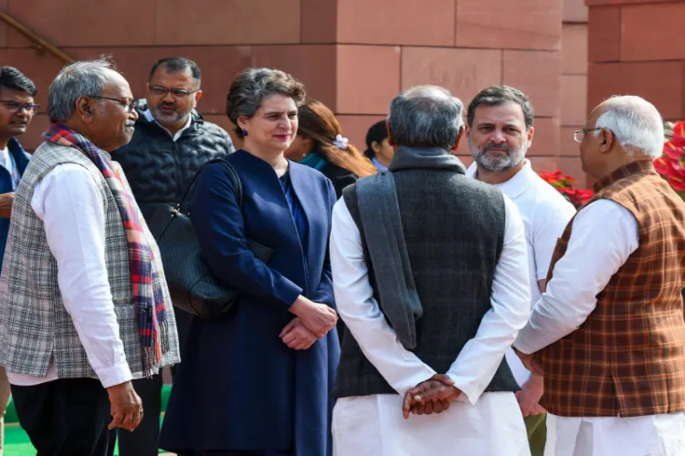 Congress MPs Rahul Gandhi and Priyanka Gandhi Vadra with party leaders outside the Parliament 