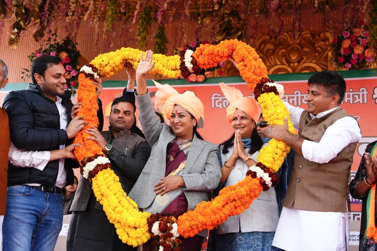 Delhi to add 500 electric buses, e-fleet to touch 4,000 on Sunday: CM Gupta