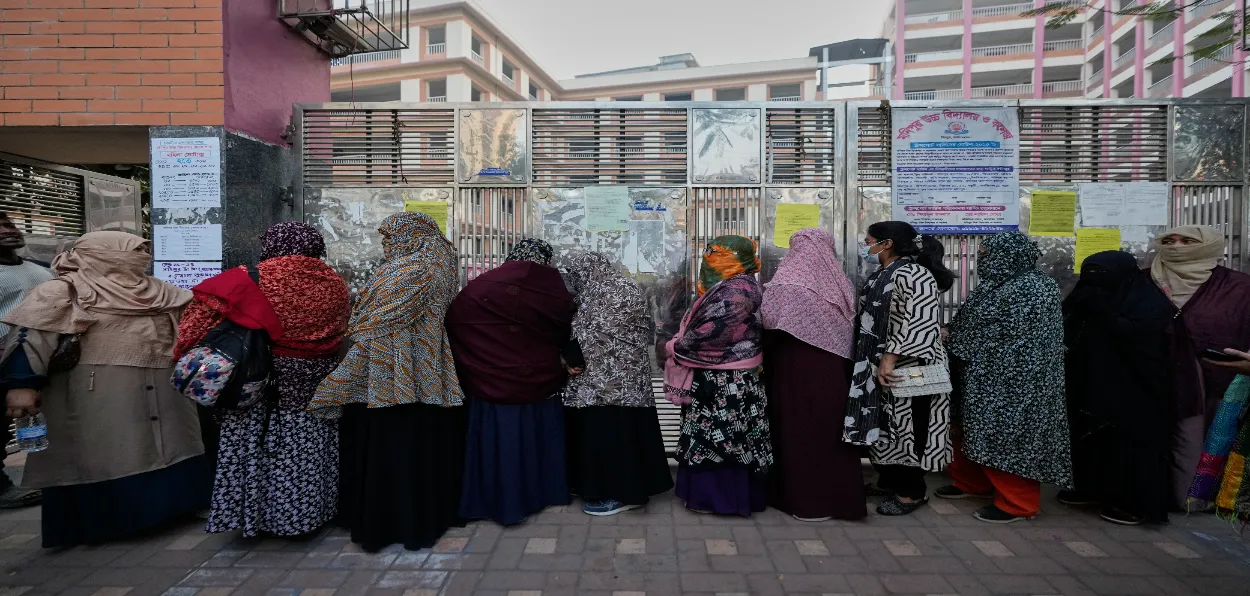 Women voters at a booth in Dhaka