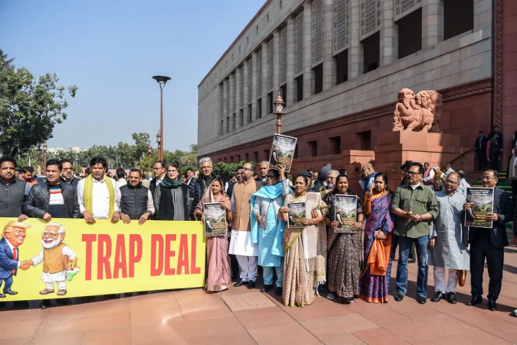 Opposition MPs protest India-US trade deal