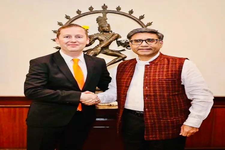 US Ambassador to India Sergio Gor with Foreign Secretary Vikram Misri