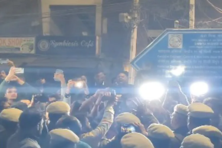 Visual from the chaos at the protest in Delhi University