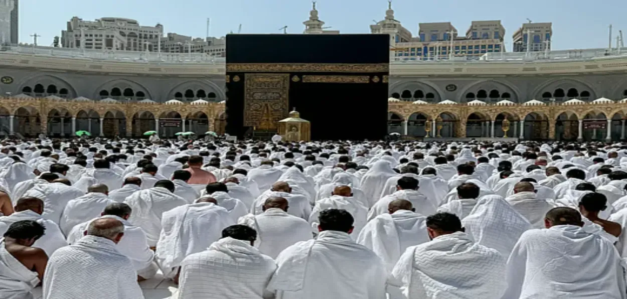 Record number of pilgrims performing Umrah in a single day