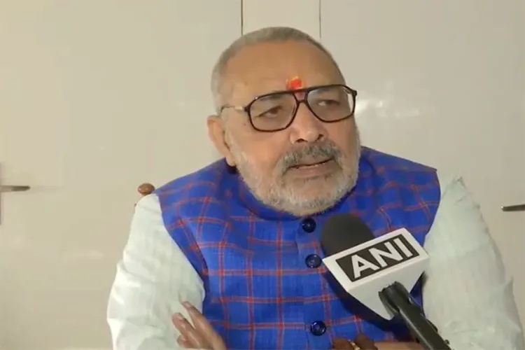 Mamata’s SIR protest aims to help Bangladeshis, Rohingyas: Giriraj Singh