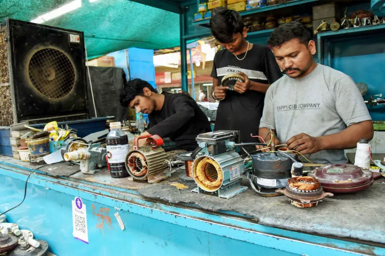A mechanic repair shop in Nagpur