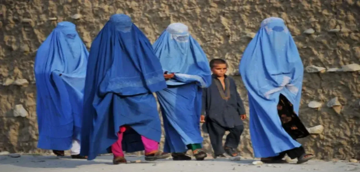The Afghan women in burqa