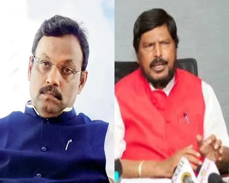 Vinod Tawde and Ramdas Athawle