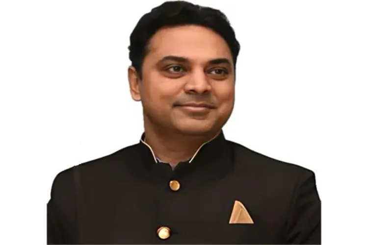 Professor Krishnamurthy V. Subramanian, former Chief Economic Adviser to the Government of India, honoured with the University of Chicago Alumni Award for Professional Achievement. 