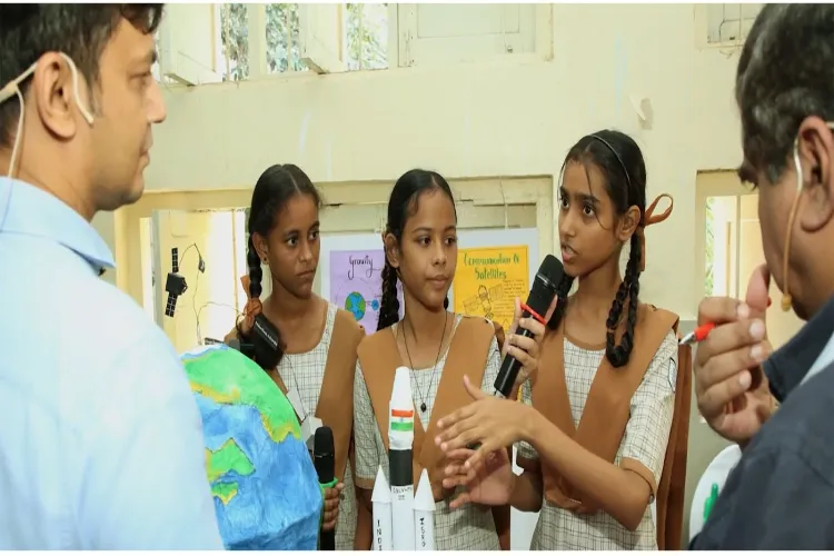 STEM Education for Innovation: Experimento India 