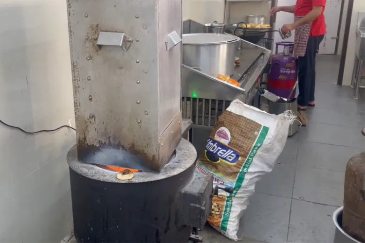 Visual of an eatery in Hyderabad 