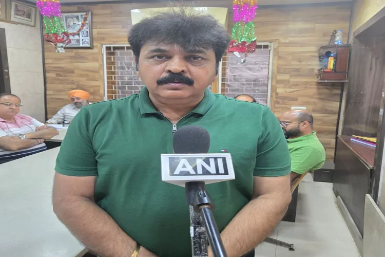 Sanjay Nagpal, president of the Central Radio and Electronic Merchant Association