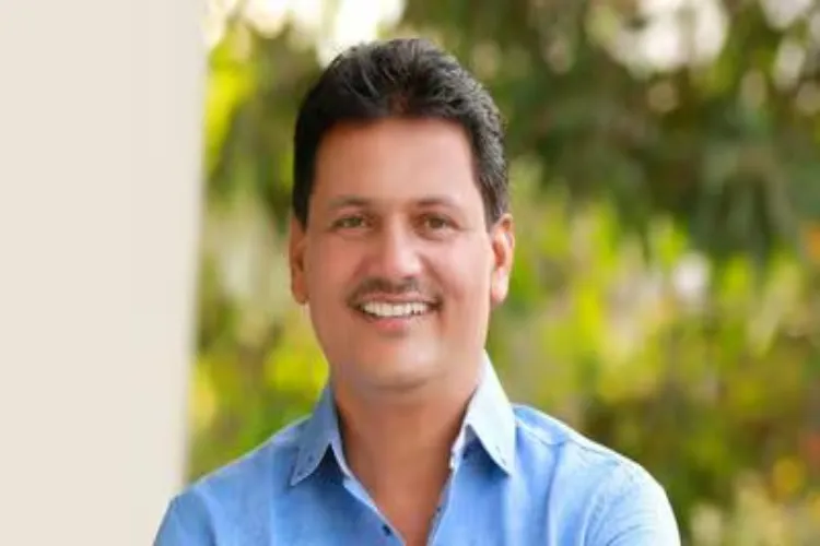 Prakashrao Abitkar, Minister for Public Health and Family Welfare of Maharashtra