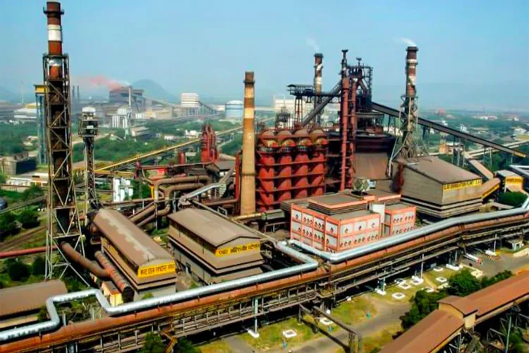 Representational Image of Refinery