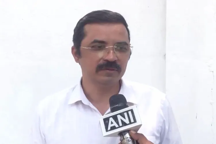 AIADMK Spokesperson Kovai Satyan 