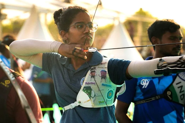 Indian archer Komalika Bari