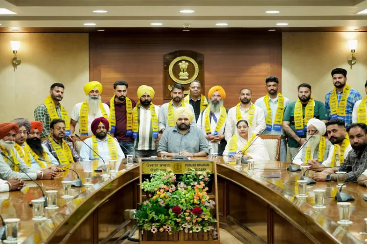 Punjab Chief Minister with newly inducted leaders 