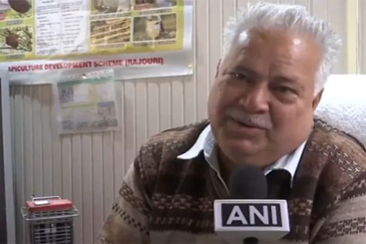 Agriculture Department Officer and Nodal Officer (KKG) Ravi Sharma 