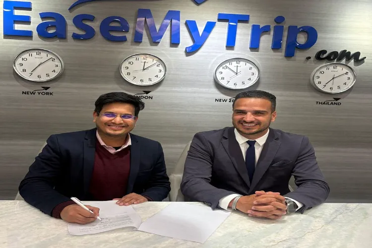 Viaksh Goyal CSO EaseMyTrip with a Brazilian corporate partner representative